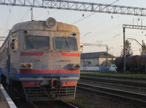 У трьох областях призупинили курсування окремих електропоїздів