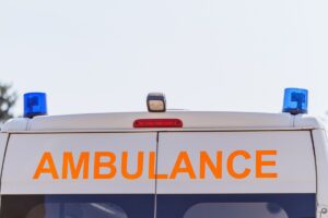 Удар РФ по мікроавтобусу на Сумщині: стало відомо про загиблого