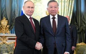 Новини світу - В'єтнам таємно закуповує у Росії озброєння - NYT