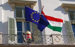 Візит Путіна в Будапешт: в ЄС заявили, що Угорщина має виконувати ордер МКС