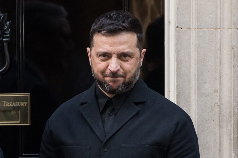 Зеленський поділився очікуваннями від зустрічі Трампа та Сі