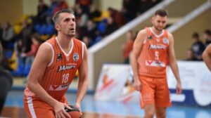 Новини спорту - Агафонов ставить крапку у професійній кар'єрі