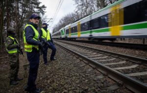 Диверсії в Польщі: в одного з затриманих виявили понад 40 паспортів РФ