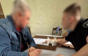 На Закарпатті посадовці отримали підозри за відмивання коштів