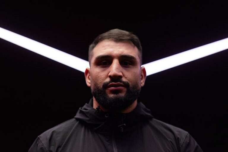 Німецький боксер заявив про готовність битися з Усиком