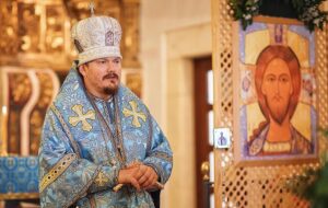 Патріарх Кирило звільнив главу РПЦ в Західній Європі через “гру в покер”