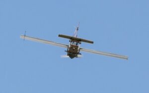 Росія дроном атакувала дитячий майданчик у Харкові