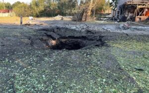 Росіяни атакували автобус у Запорізькому районі: поранені рятувальники