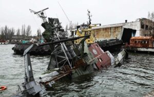 Росіяни передають порт Маріуполя під контроль Ростова – ЦНС