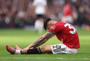 Новини спорту - Травмований Шешко пропустить матчі МЮ та збірної