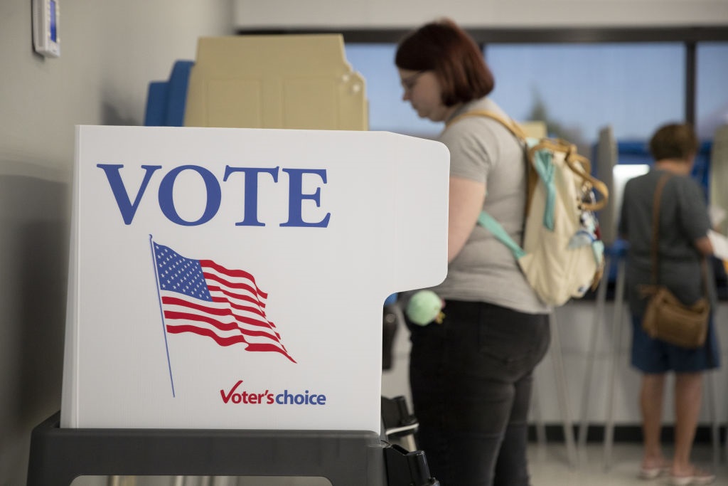 Новини світу - У Білому домі назвали причину поразки республіканців на місцевих виборах