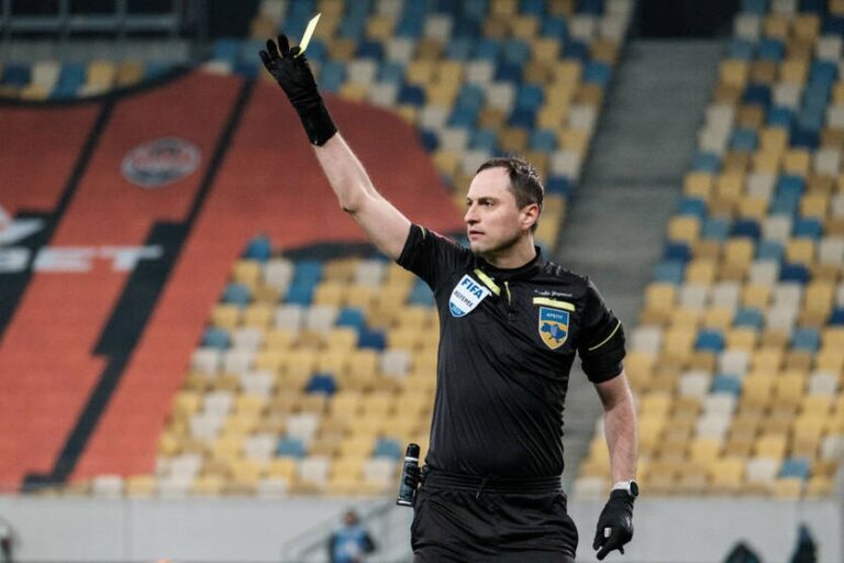 Український рефері Балакін судитиме принциповий матч кваліфікації ЧС