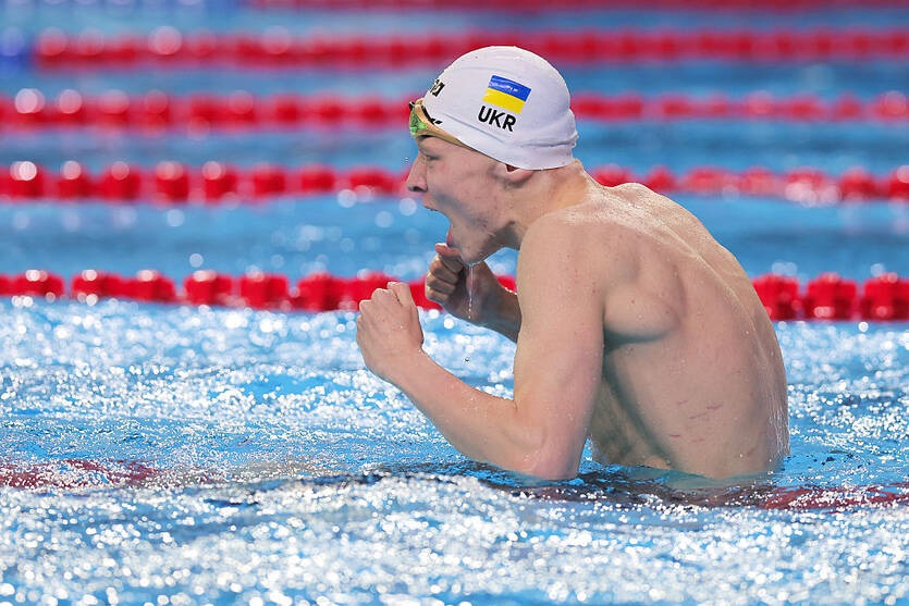 Новини спорту - 18-річний Микита Шеремет на короткій воді на Євро-2025 узяв срібло