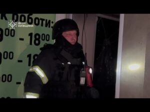 Протягом усієї ночі росіяни наносили удари по промислових та житлових обʼєктах Київщини