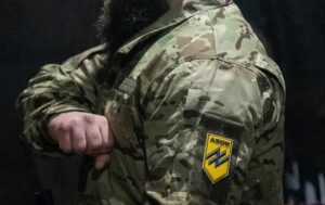 Новини України - "Азовці" встановили прапор України в Родинському