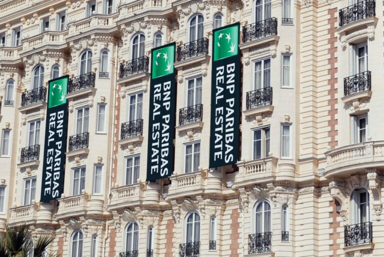 Франція приховує від ЄС, в яких банках є заморожені активи Росії – ЗМІ