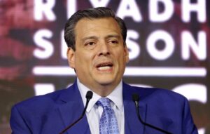 Новини спорту - Глава WBC оцінив перспективи бою Усика з Вайлдером