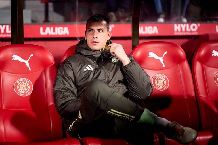 Італійський гранд придивляється до українського воротаря