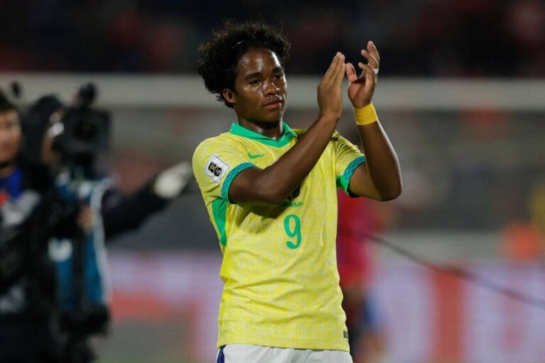 Ліон офіційно підтвердив трансфер Ендріка