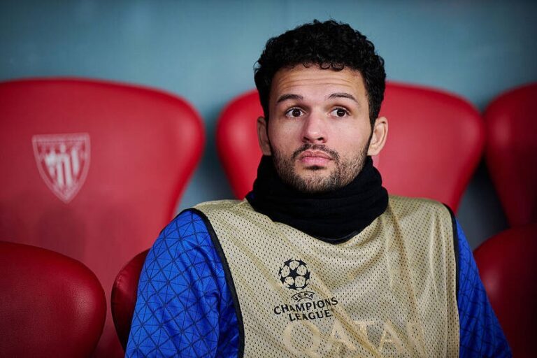 Ліверпуль розглядає можливість трансферу форварда ПСЖ