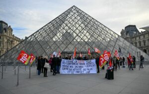 Новини світу - Лувр закрили через страйк працівників музею