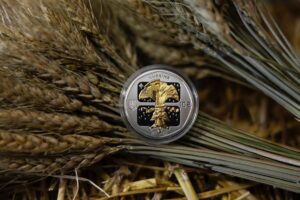 Новини України - Нацбанк випустив нову пам'ятну монету до Різдва