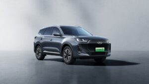 Авто новини - Незвичні якості новітнього кросовера CHERY TIGGO 7 PLUG-IN HYBRID