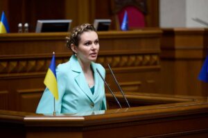 Обшук у Скороход: депутатці повідомили про підозру