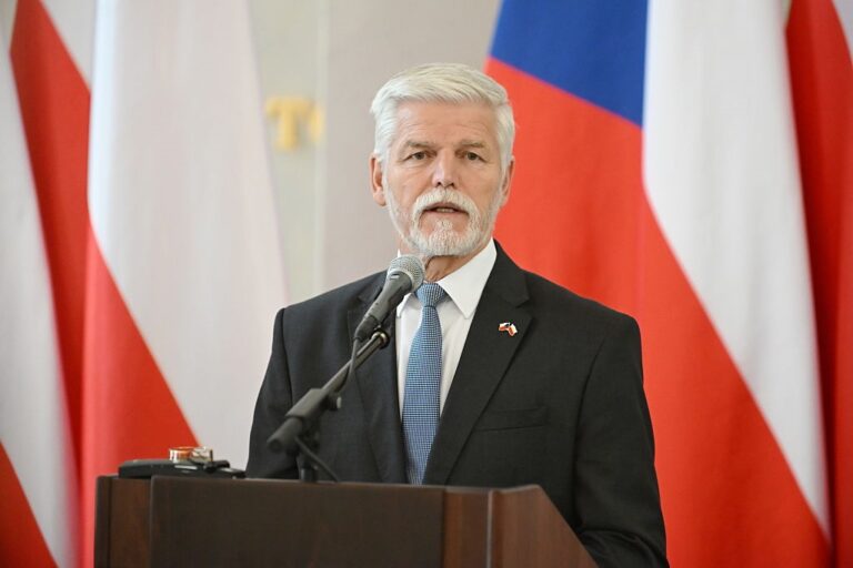 Президент Чехії пояснив, чим загрожує Заходу перемога Путіна