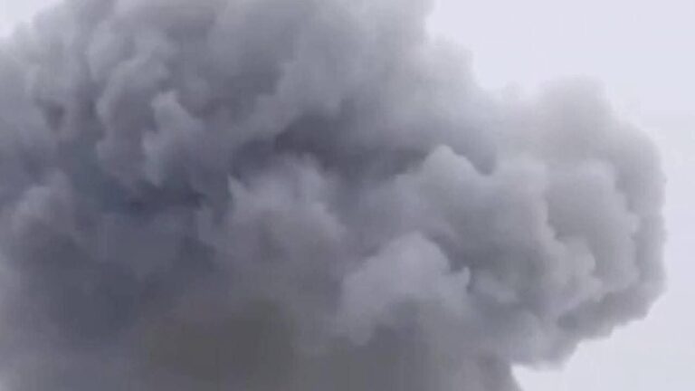 Росіяни завдали удару по Кременчуку: є поранені