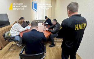 САП і НАБУ завершили слідство у справі голови облради та народної депутатки