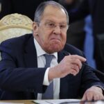 Тоталітаризм хвилюється за демократію: РФ штовхає Україну до виборів