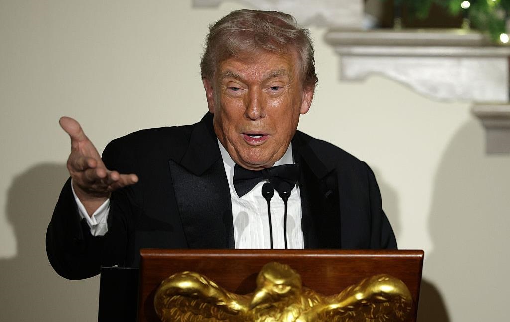 Новини світу - Трамп прокоментував обговорення "мирного плану" в Парижі