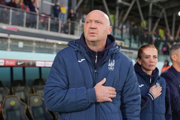 Тренер жіночої збірної України з футболу йде у відставку