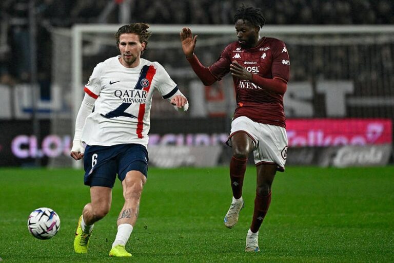 У матчі Меца та ПСЖ на полі зустрілися Цітаішвілі й Забарний