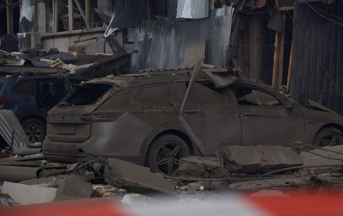 Новини України - Удар по Дніпру: троє загиблих, вісім поранених