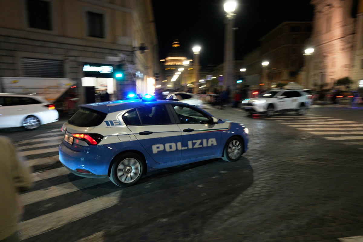 Новини світу - В Італії затримали сотні людей під час операції проти наркоторгівлі