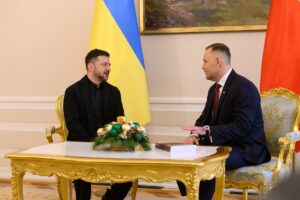 Новини України - Зеленський розповів про довгу бесіду віч-на-віч з Навроцьким