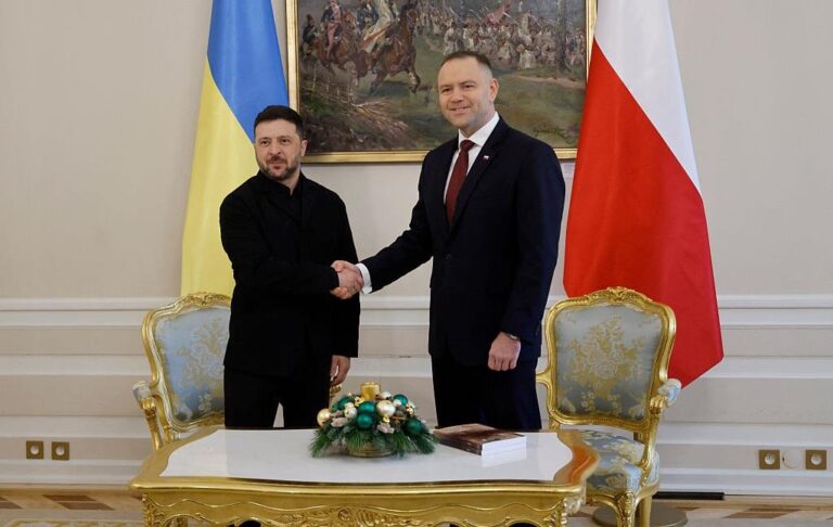 Зеленський вперше зустрівся з Навроцьким