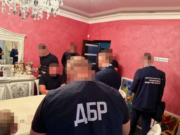 До суду передано справу депутата Закарпатської облради через незаконний продаж дуба на 1,8 мільйона гривень