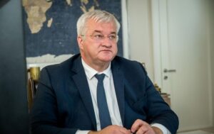 Глава МЗС пояснив, з ким Україна підпише 20-пунктний мирний план