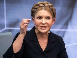 Компенсація зі США Тимошенко пояснила походження знайдених у неї 40 тисяч доларів