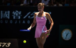 Костюк припиняє виступи на Australian Open без участі в парних матчах