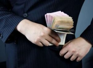 Накрутка на радіаторах на Дніпропетровщині розслідують розкрадання майже мільйона гривень під час підготовки до зими