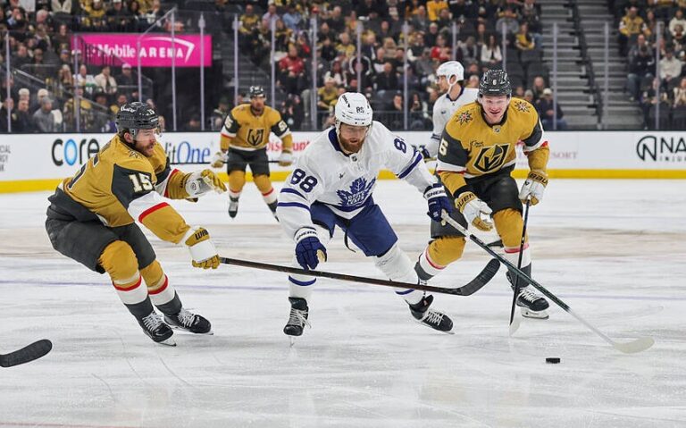 НХЛ: поразка Міннесоти й перемоги фаворитів