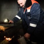 Ремонтні бригади ЖКГ та Укрзалізниці отримають доплати – Кулеба