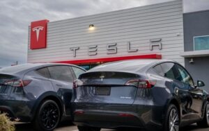 Tesla зніме з виробництва Model S і Model X