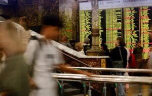 Новини бізнесу - Укрзалізниця відкрила продаж квитків на рейси за новими графіками