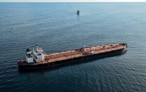 Європа виступила з попередженням тіньовому флоту РФ