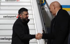 Новини України - Зеленський прибув з візитом до Кіпру